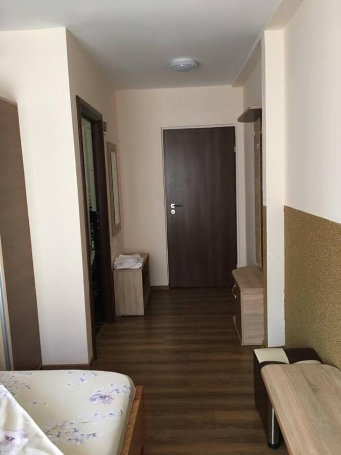 Motel Mesterul Manole 쿠티에데아게스 외부 사진